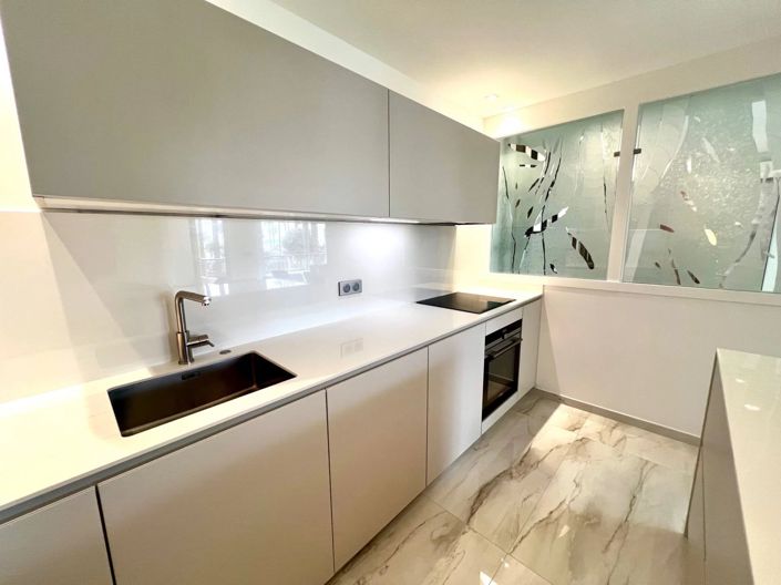 Image No.9-2 Bed Apartment for sale