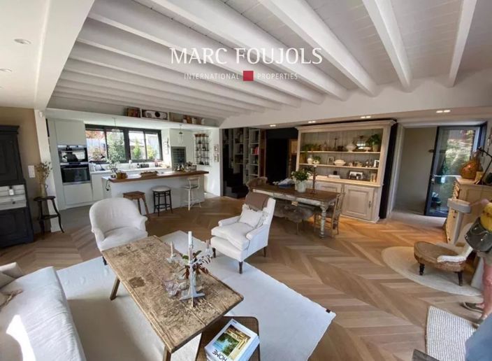 Image No.4-5 Bed House for sale