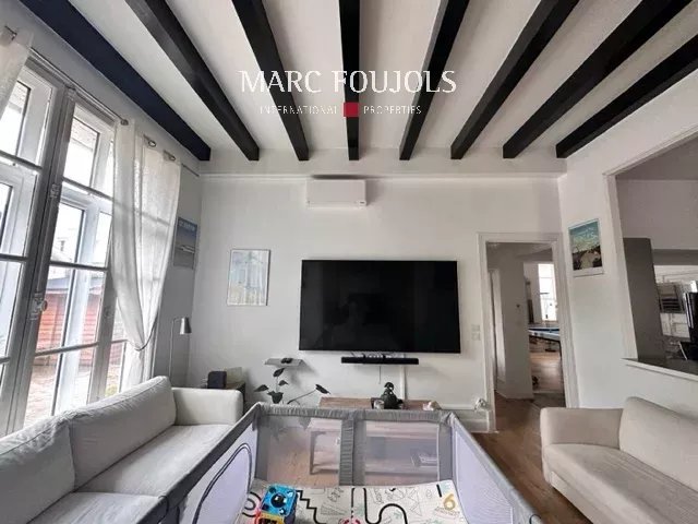 Image No.2-6 Bed House for sale