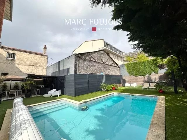 Image No.5-6 Bed House for sale