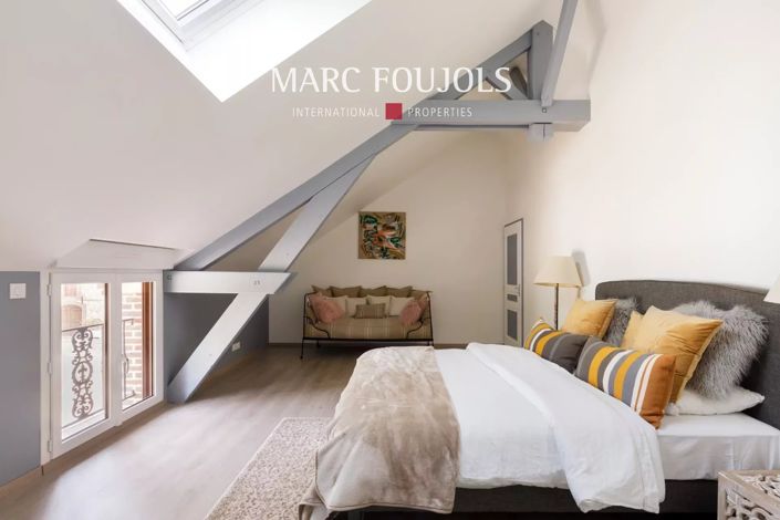 Image No.18-6 Bed House for sale