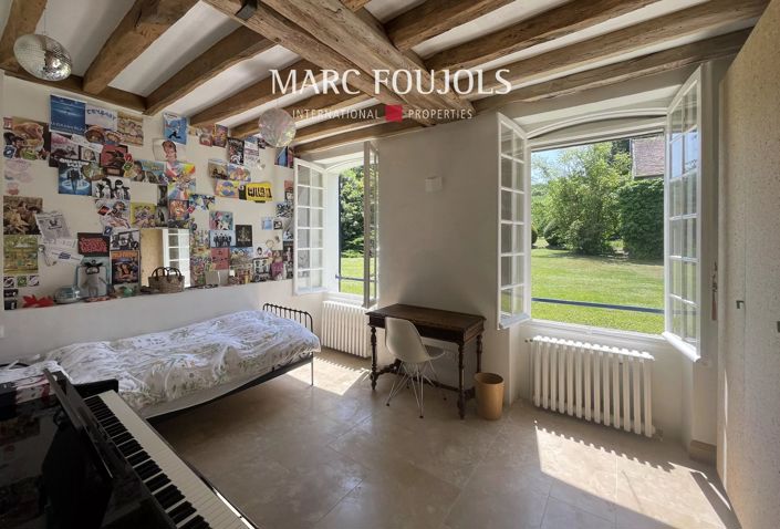 Image No.33-6 Bed House for sale