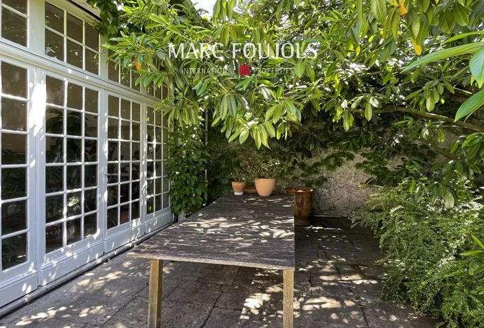 Image No.41-6 Bed House for sale