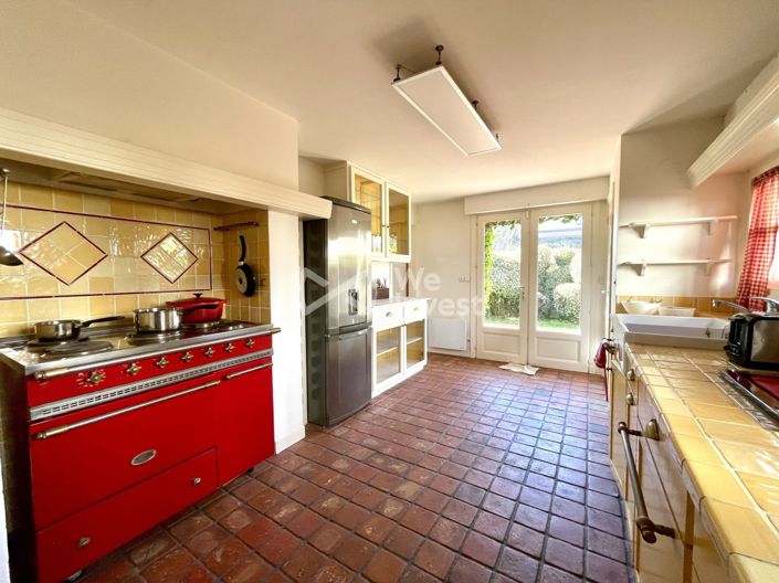 Image No.6-4 Bed House for sale