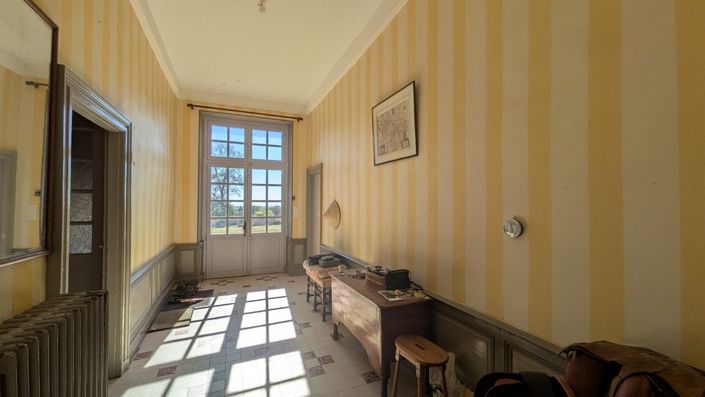 Image No.10-6 Bed House for sale