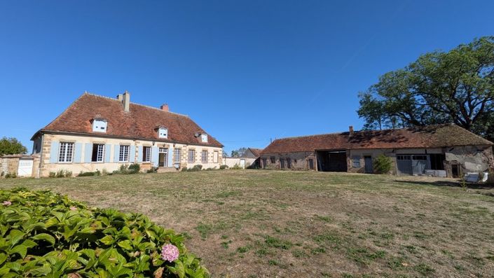Image No.7-6 Bed House for sale