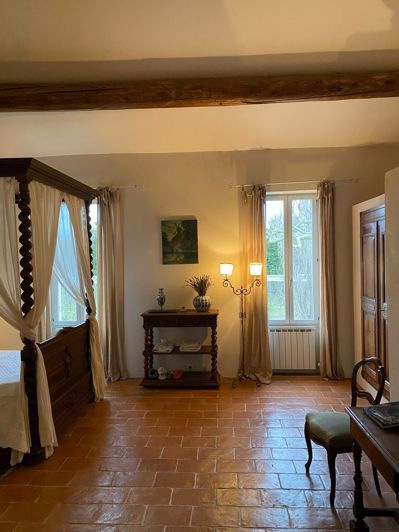 Image No.15-5 Bed House for sale