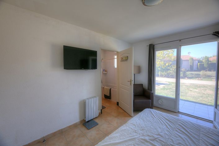 Image No.7-3 Bed House for sale