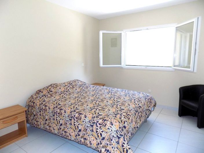 Image No.11-4 Bed House for sale