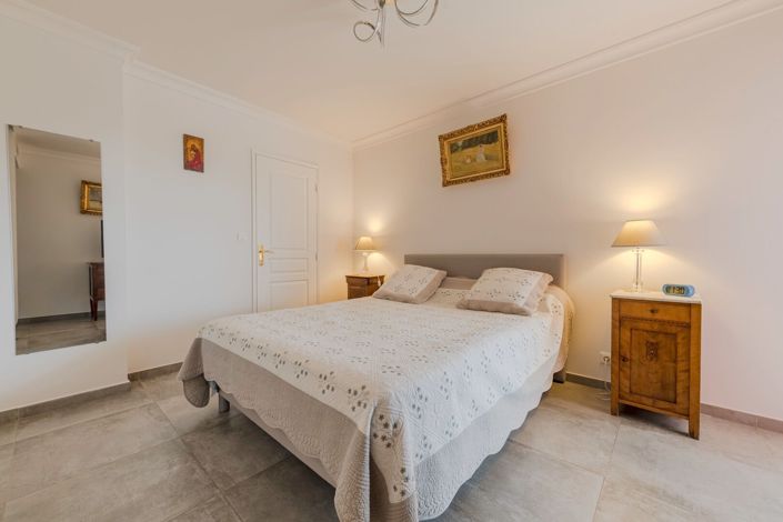 Image No.9-4 Bed Apartment for sale