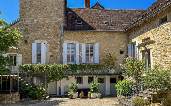 Image No.3-6 Bed House for sale