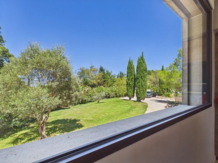 Image No.23-4 Bed House for sale