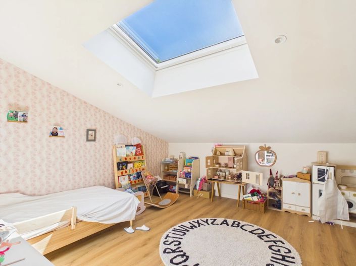 Image No.28-4 Bed House for sale