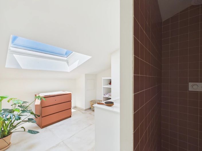 Image No.30-4 Bed House for sale