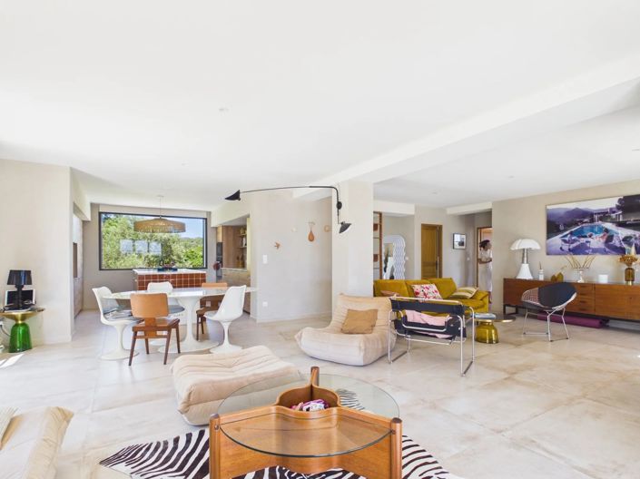 Image No.6-4 Bed House for sale