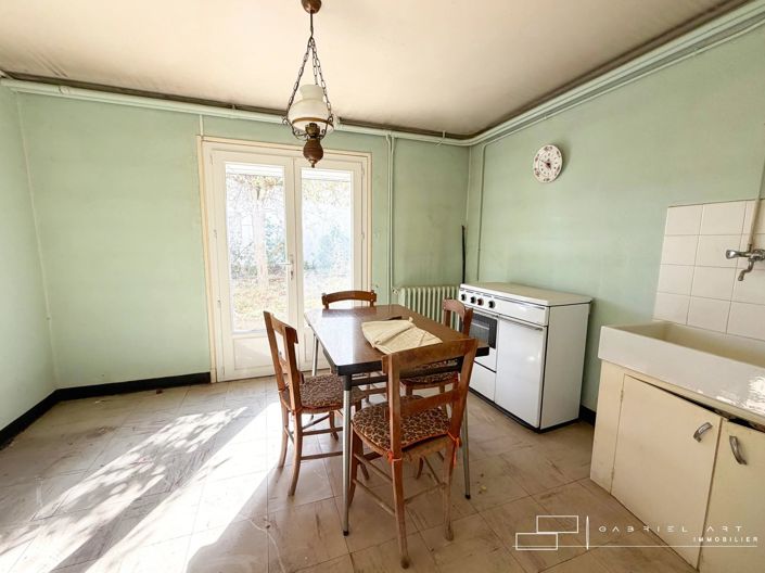 Image No.11-3 Bed House for sale