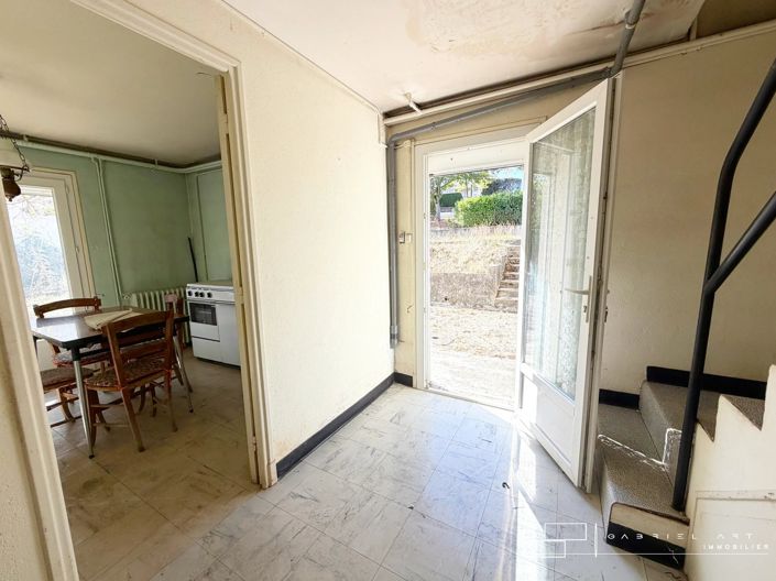 Image No.9-3 Bed House for sale