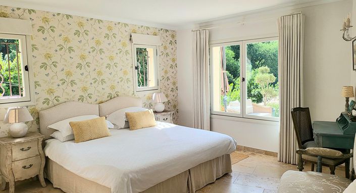 Image No.22-5 Bed House for sale