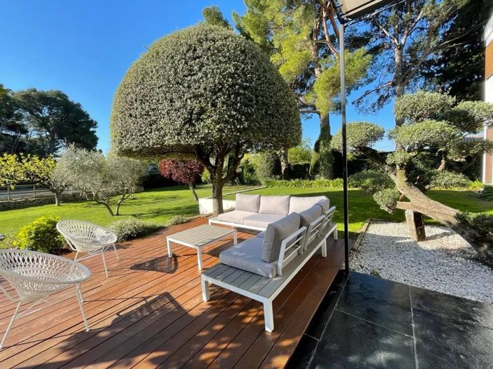 Image No.15-4 Bed House for sale