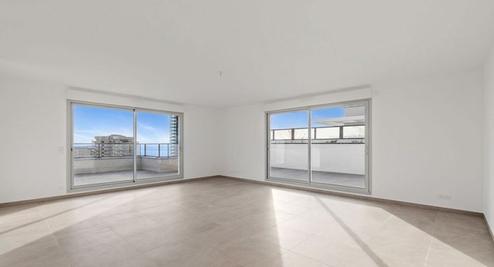 Image No.21-3 Bed Apartment for sale