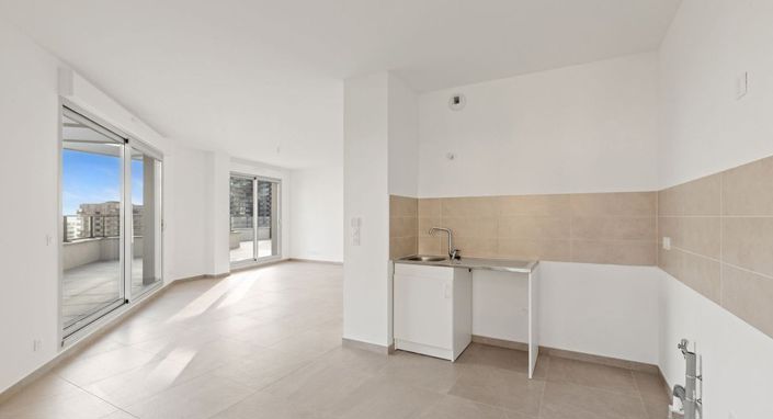 Image No.32-3 Bed Apartment for sale