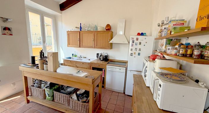 Image No.11-3 Bed Apartment for sale