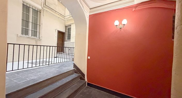 Image No.25-3 Bed Apartment for sale