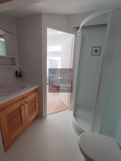 Image No.7-5 Bed House for sale