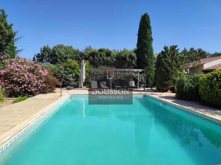 Image No.8-5 Bed House for sale