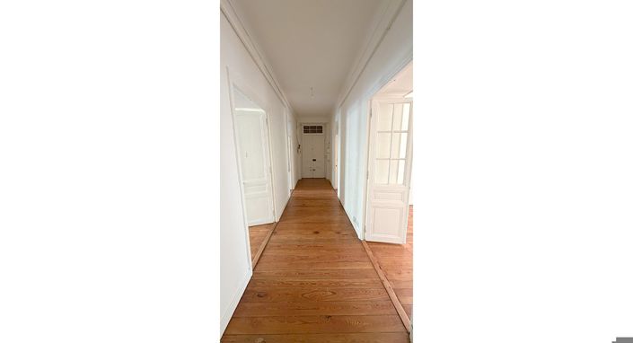 Image No.11-3 Bed Apartment for sale