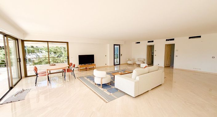 Image No.9-4 Bed Apartment for sale