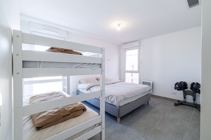 Image No.18-2 Bed Apartment for sale