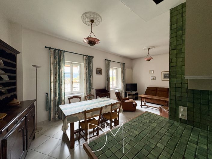 Image No.11-3 Bed Apartment for sale