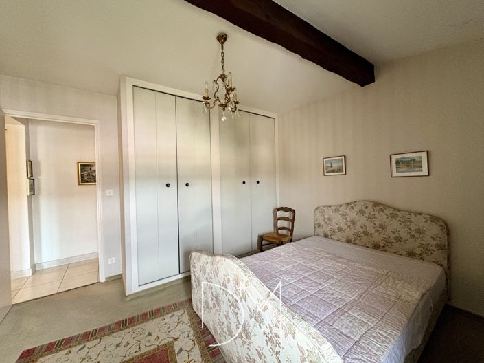 Image No.17-3 Bed Apartment for sale
