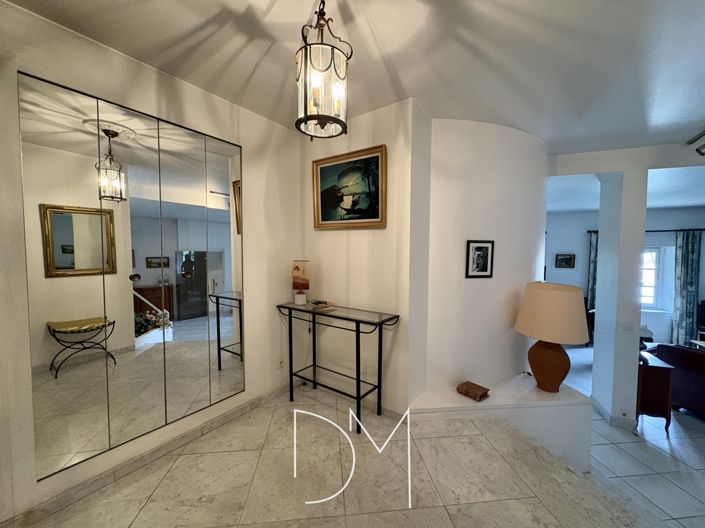 Image No.8-3 Bed Apartment for sale