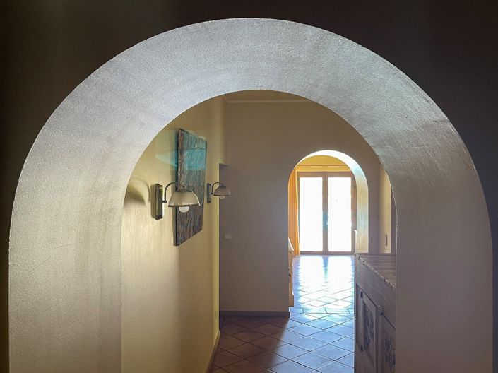 Image No.14-4 Bed House for sale