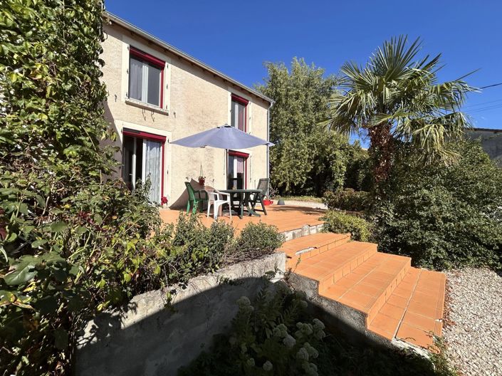 Image No.11-3 Bed House for sale
