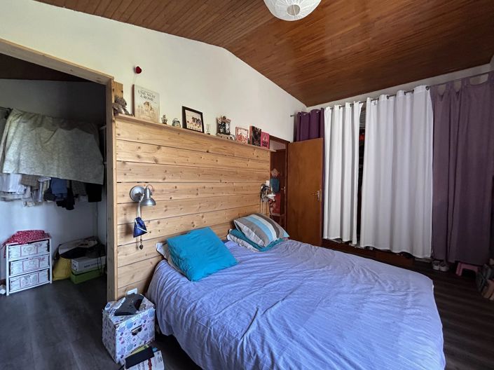 Image No.17-3 Bed House for sale