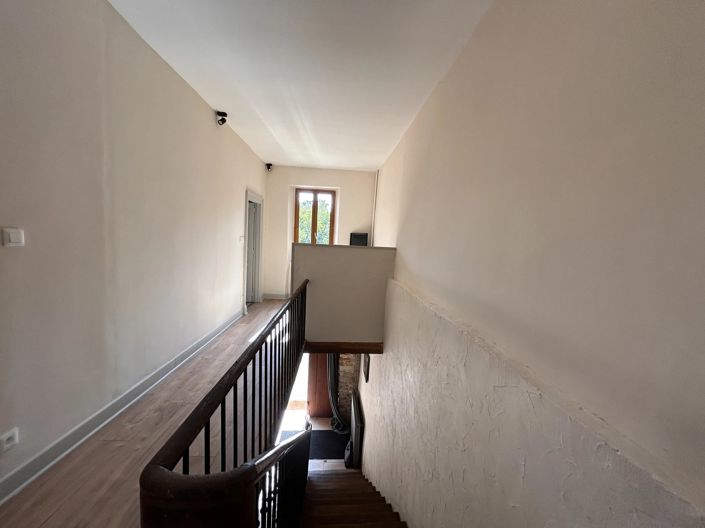 Image No.15-4 Bed House for sale