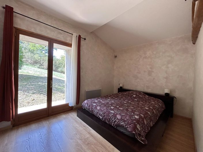 Image No.23-4 Bed House for sale