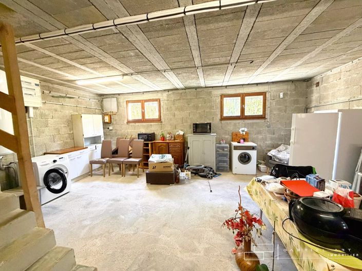 Image No.19-3 Bed House for sale