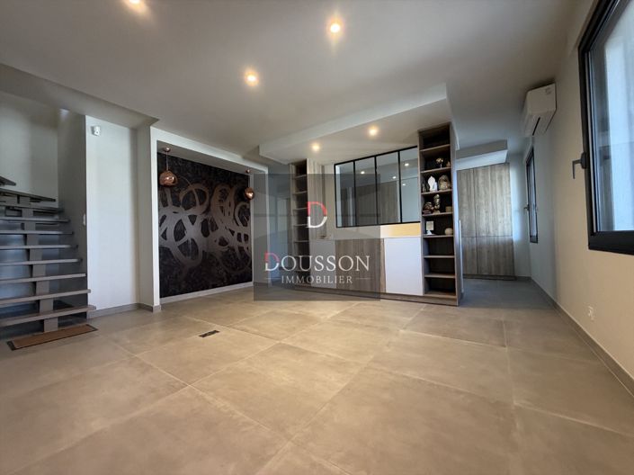 Image No.19-2 Bed House for sale
