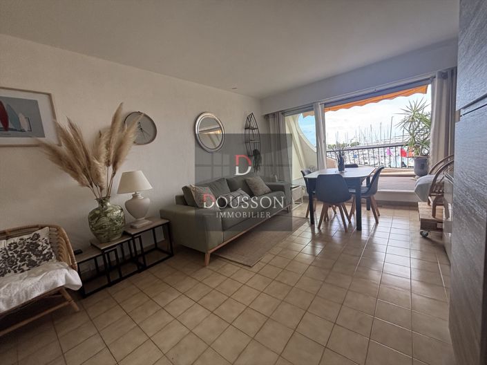 Image No.11-1 Bed Apartment for sale