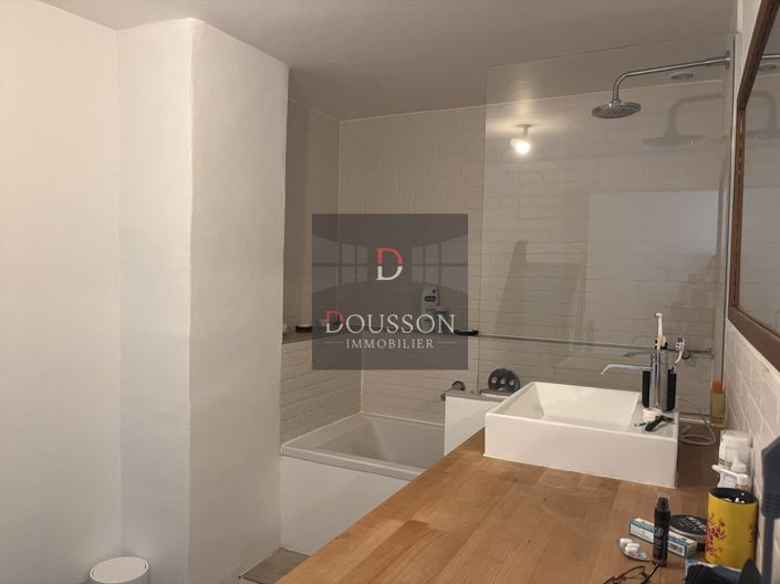 Image No.13-2 Bed House for sale