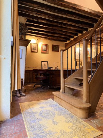 Image No.23-5 Bed House for sale
