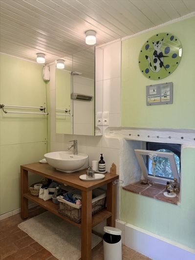 Image No.32-5 Bed House for sale