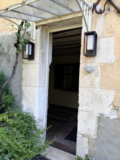 Image No.38-5 Bed House for sale