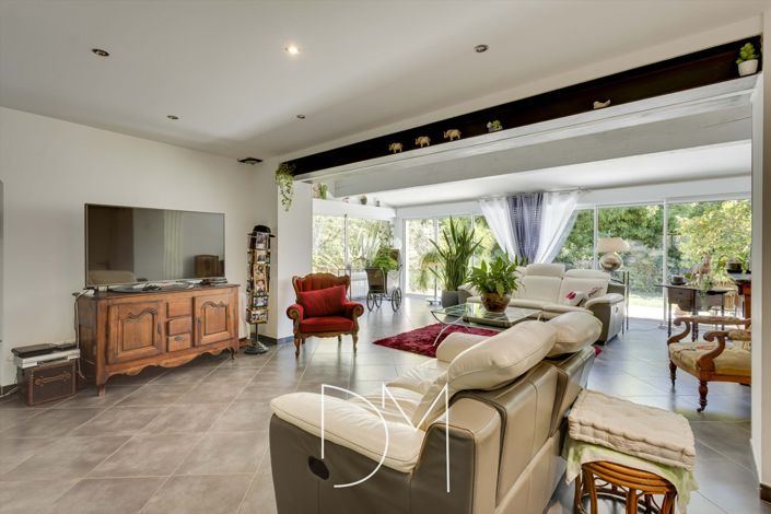 Image No.11-4 Bed House for sale