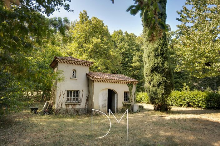 Image No.25-4 Bed House for sale