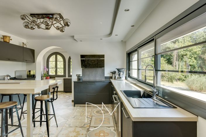 Image No.4-4 Bed House for sale